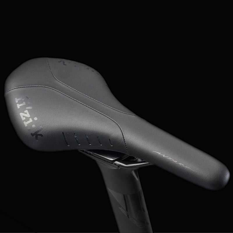FIZIK SADDLE