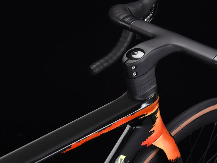 Bicicleta de corrida totalmente em carbono AK105 24S