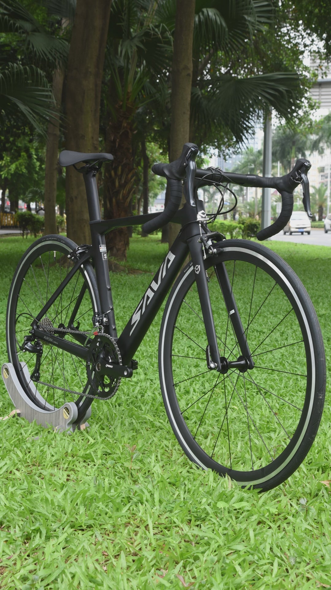 Bicicleta de estrada de carbono AURORA V3.0 18S