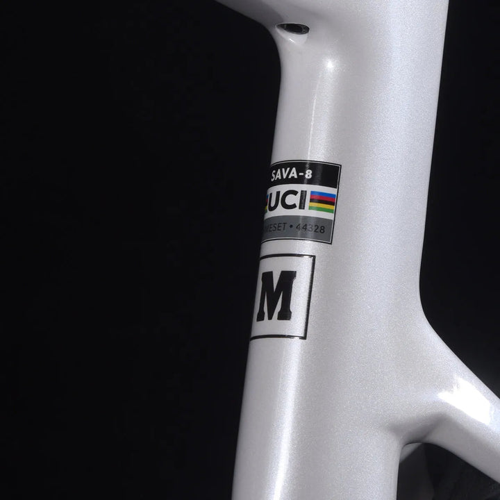 uci frame-AuroraR8