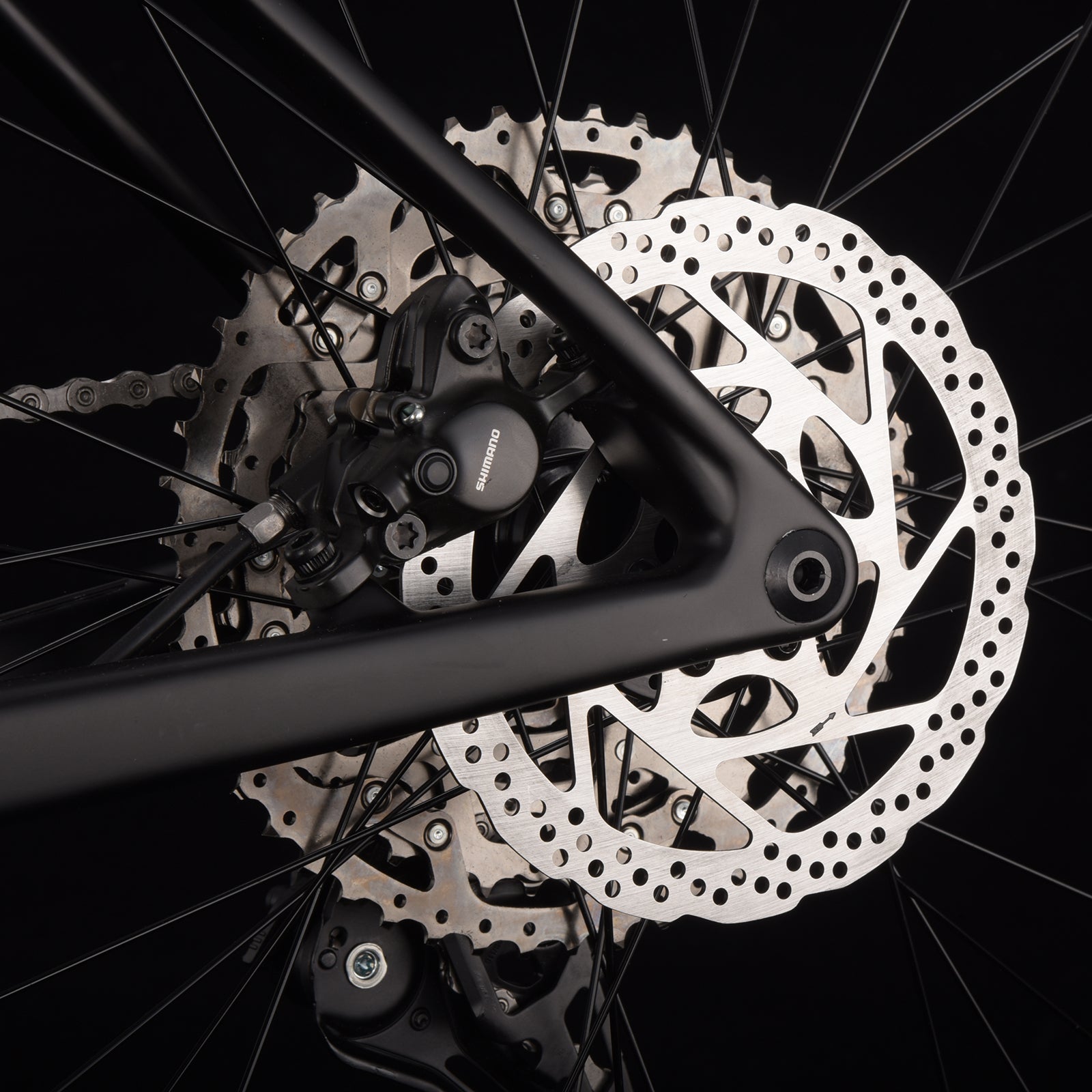 Bicicleta de estrada de alumínio SAVA com velocidade SHIMANO Altus M2000 27
