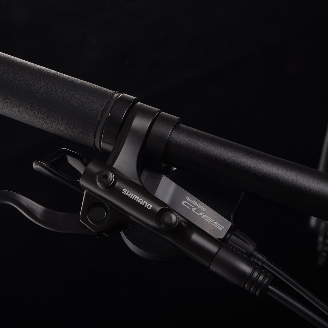 SAVA アルミ ロードバイク SHIMANO Altus M2000 27 スピード搭載