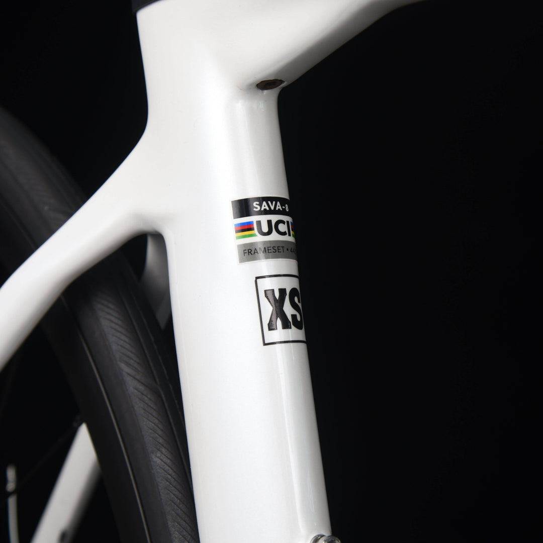 R08 frame uci approved
