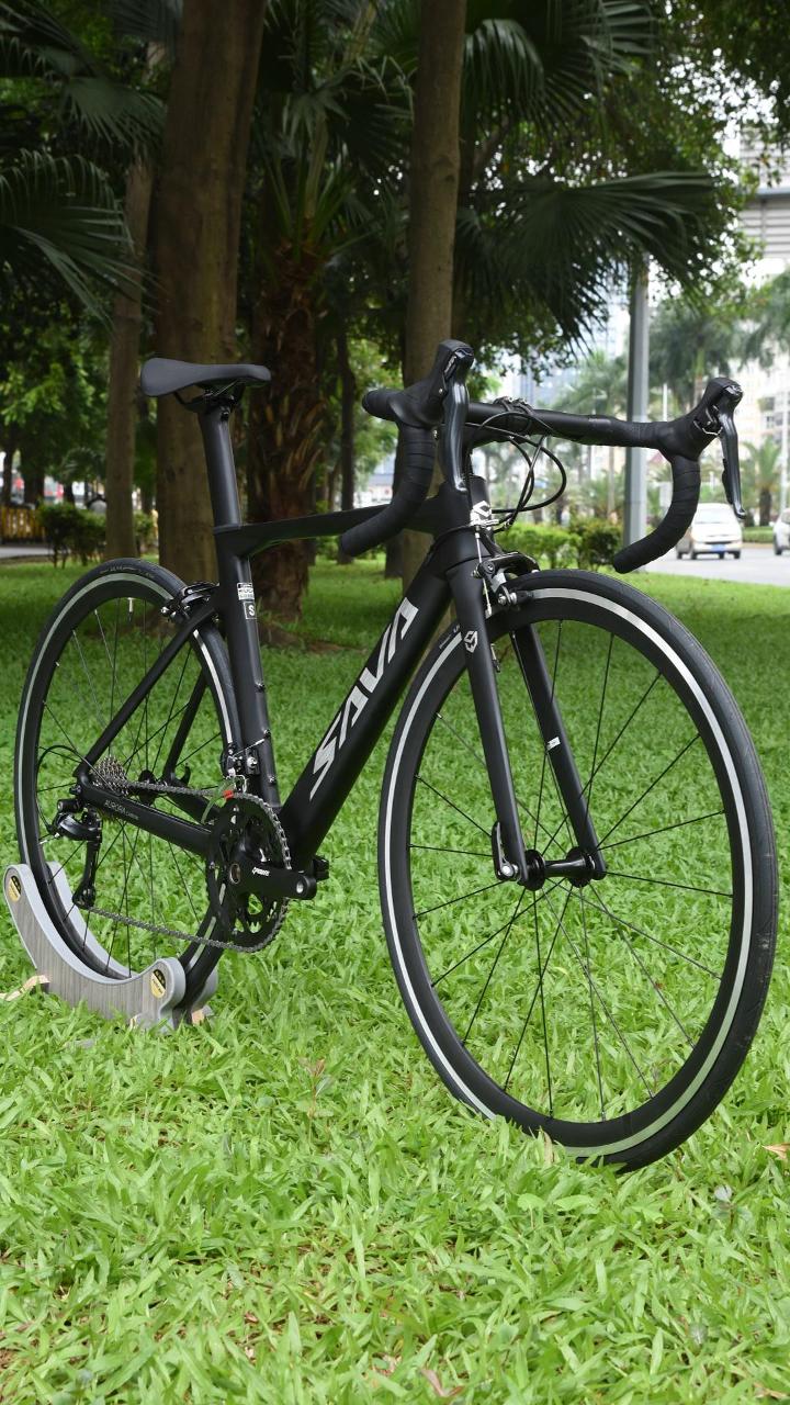 レクリエーション カーボン ロード バイク|最高のエントリー レベル