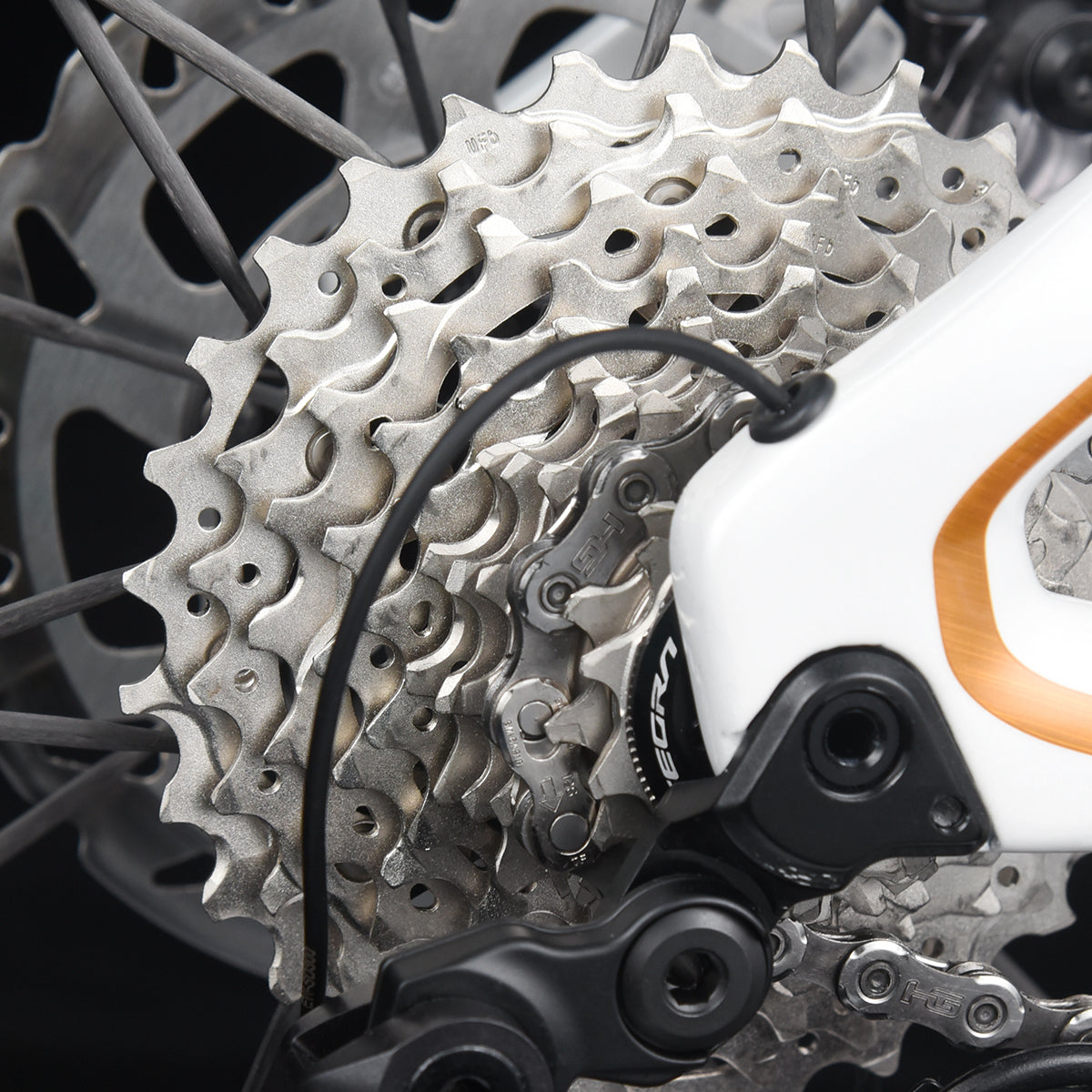 SAVA Dream Maker-Shimano 105 Di2 Full Carbon Road Bike 24SP US