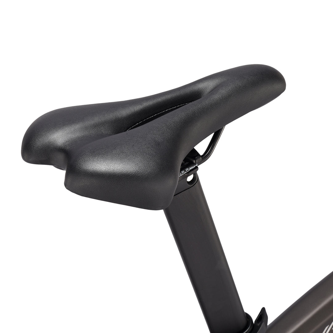 Ergonomic black saddle of SAVA Z1-SE