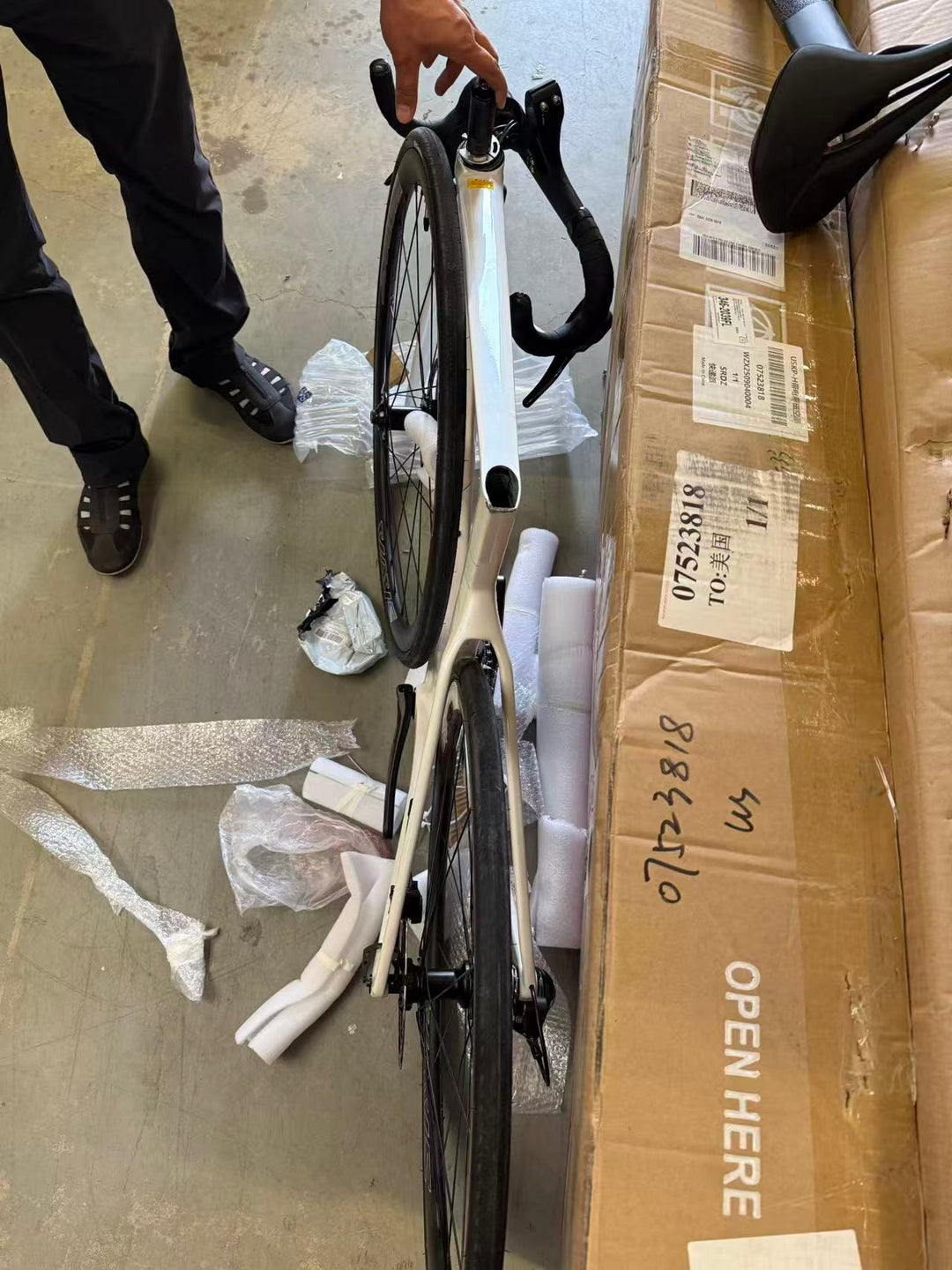 Bicicleta de cascalho de carbono usada 54cm KOOTU BERSERKER GRX-400