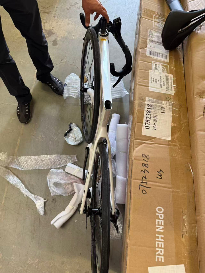 Bicicleta de cascalho de carbono usada 54cm KOOTU BERSERKER GRX-400