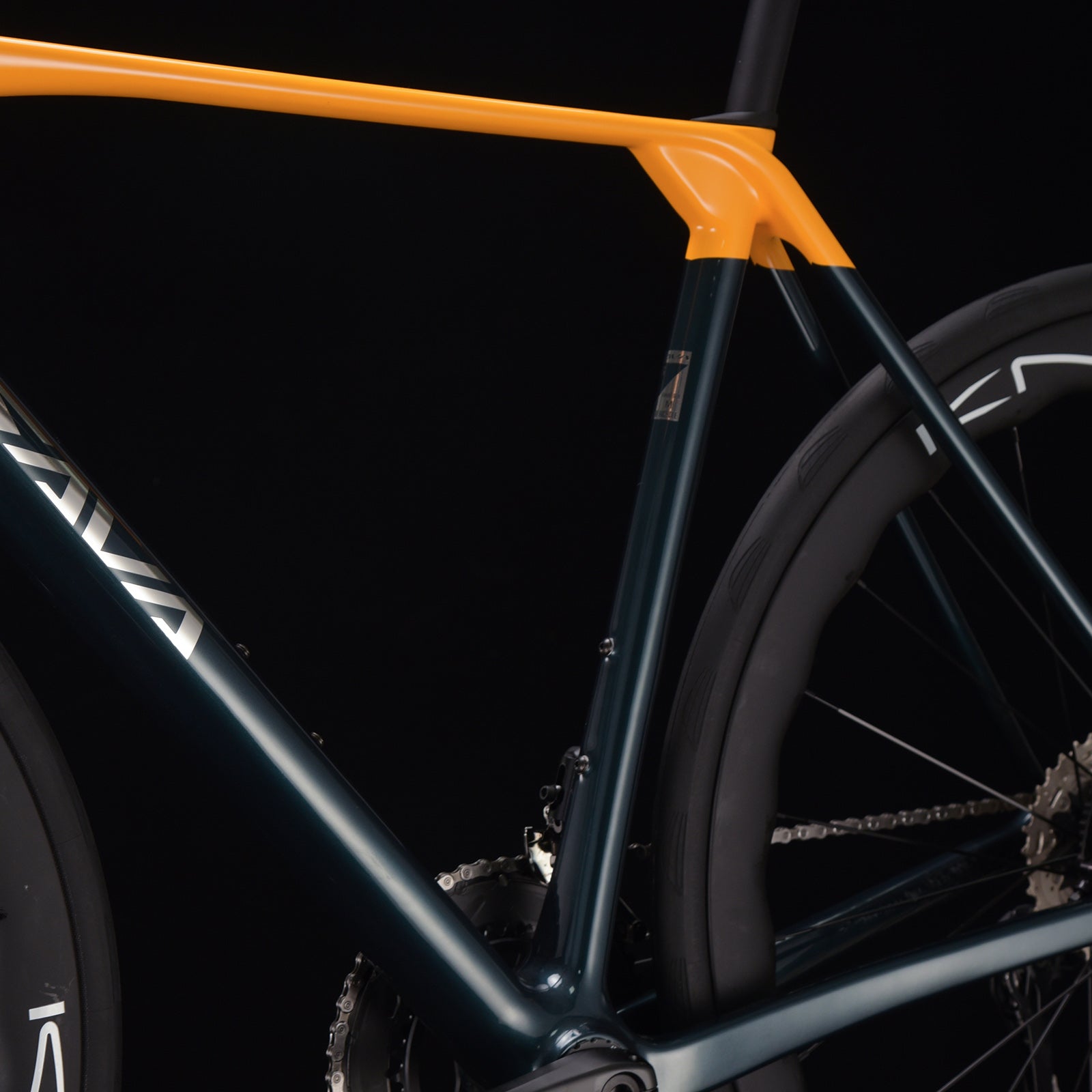 SAVA AeroX SLR8-Ultegra Di2 Full Carbon Road Bike 24SP