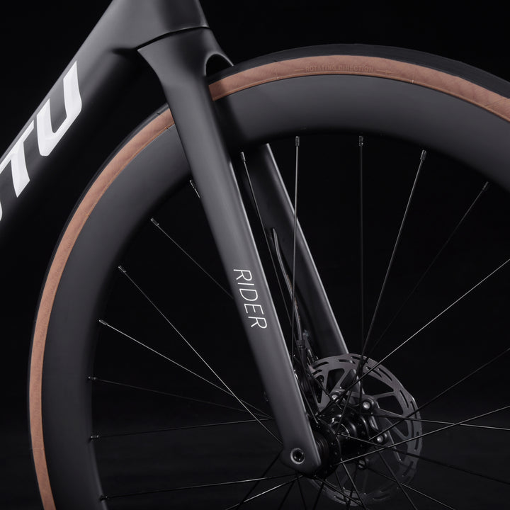 KOOTU Rider 7.1 Carbon Road Bike Drivetrain -T800 carbon fiber fork
