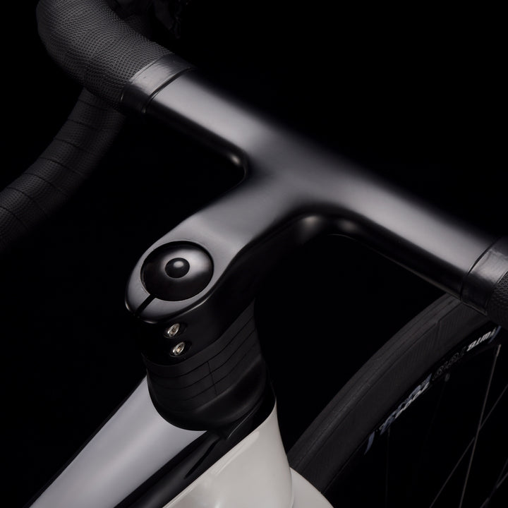 full integrated handlebar-hawkeye slr7