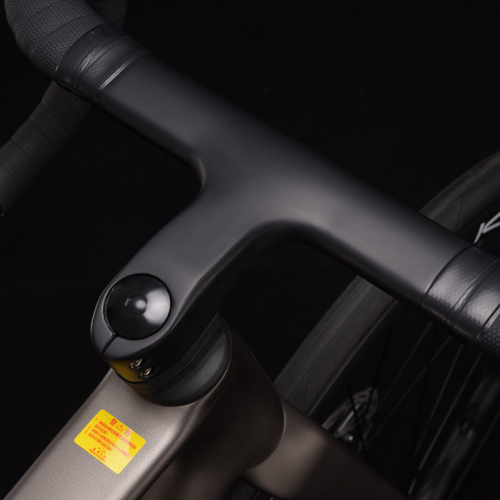 Full integrated handlebar design|Wireless cookipt