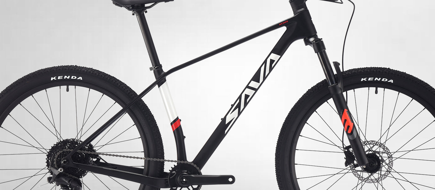 Sleek, Modern Hardtail Geometry