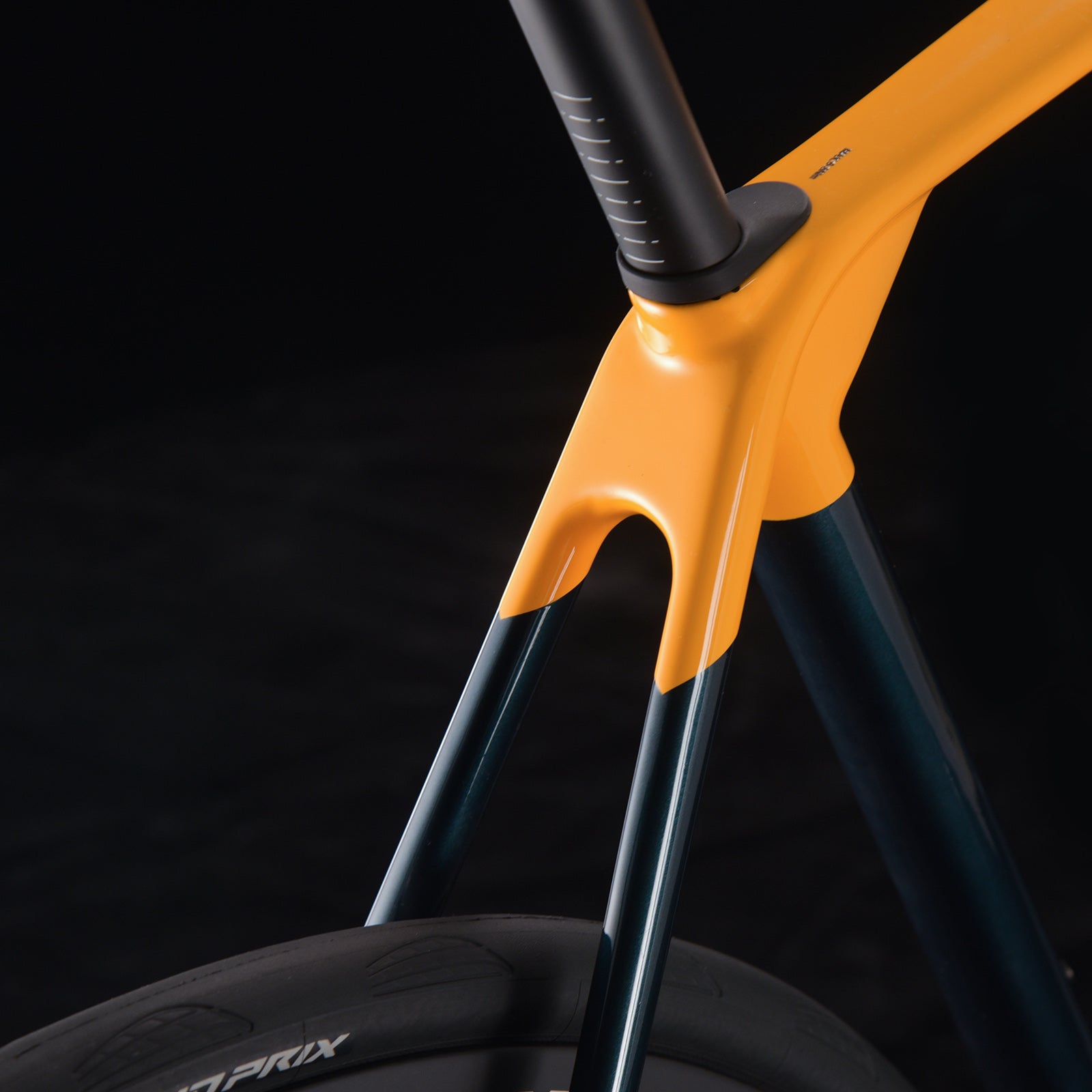 SAVA AeroX SLR8-Ultegra Di2 Full Carbon Road Bike 24SP