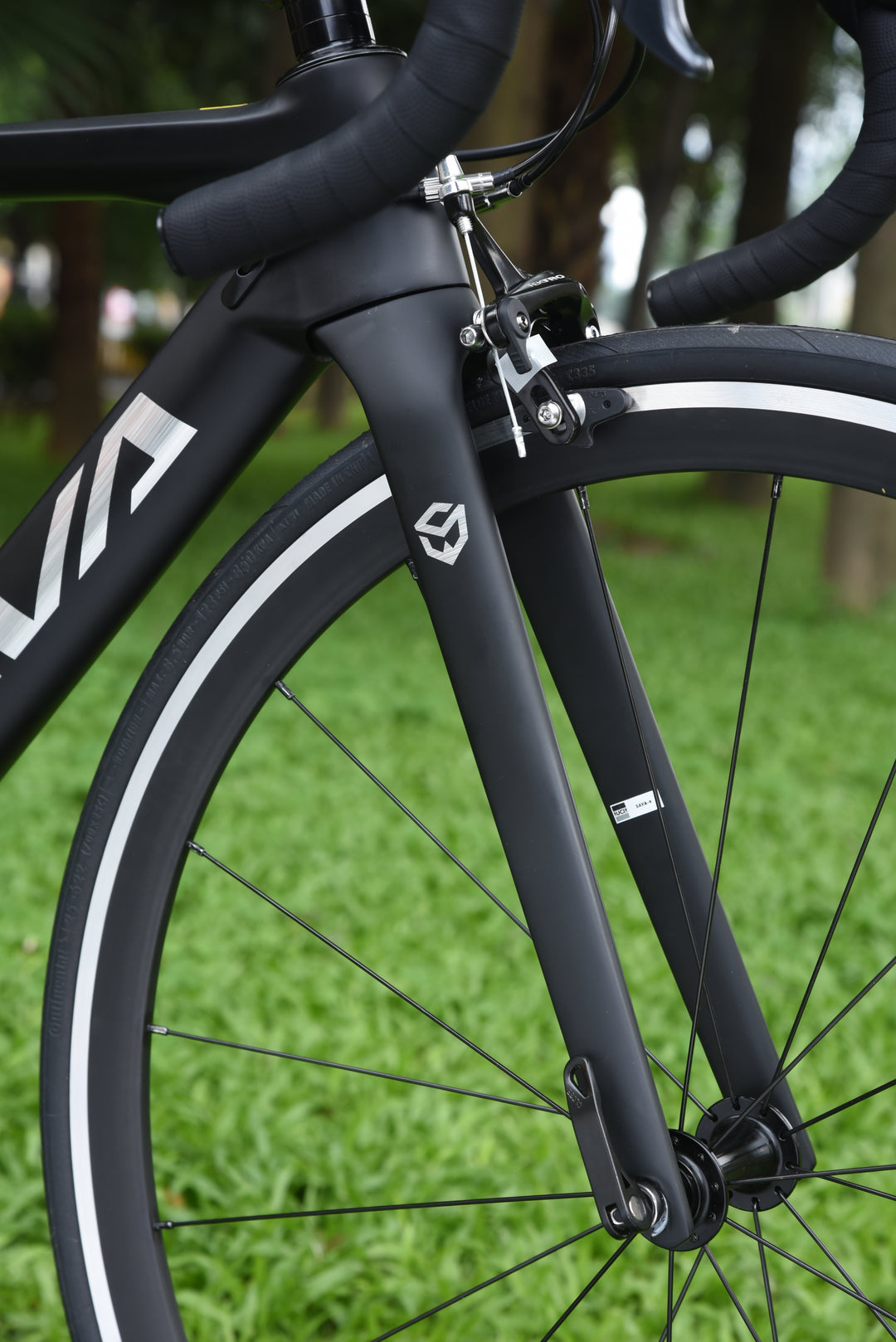 V3 Carbon Road Bike 18S US